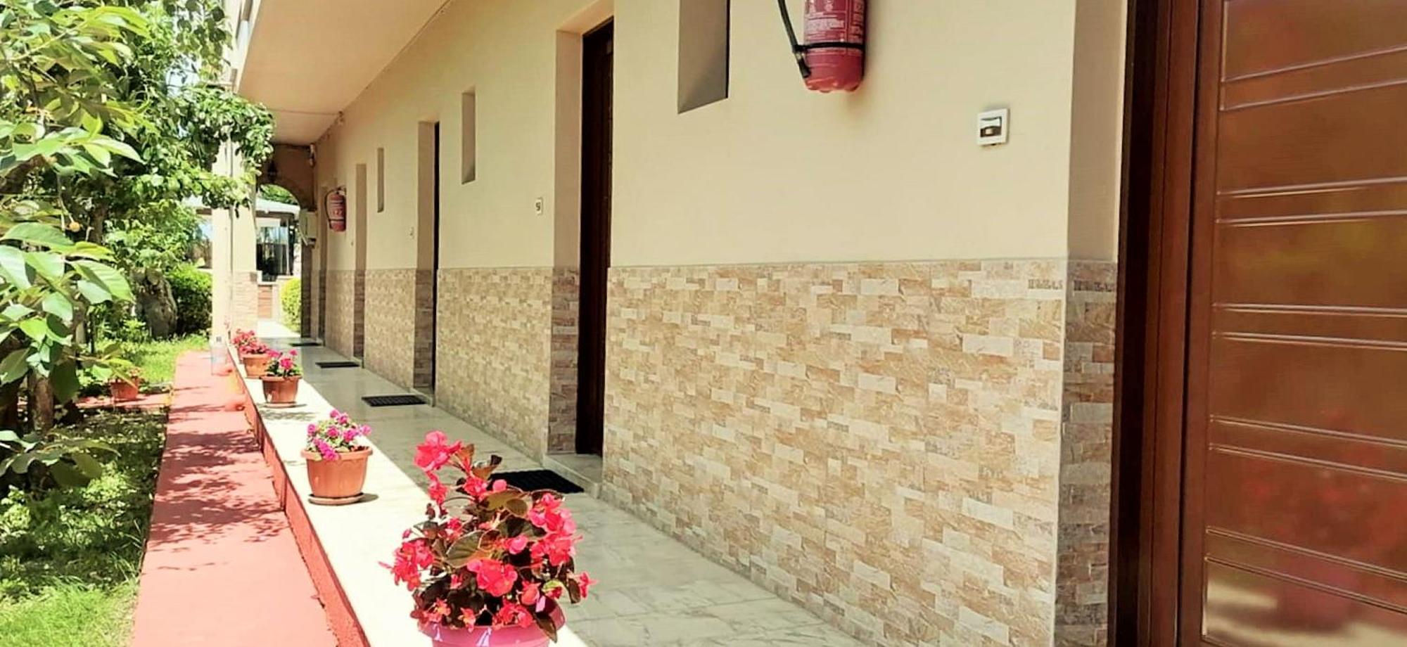 סידריון Toula'S Apartments מראה חיצוני תמונה